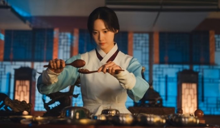 폭군의 셰프 임윤아.jpg