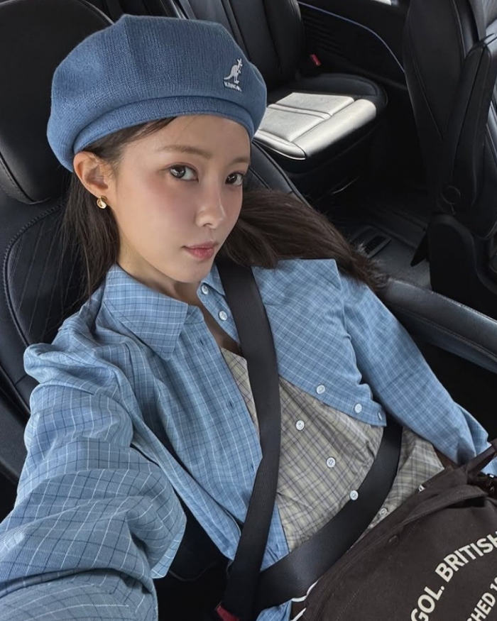 티아라 효민, 베레모 쓰고 '소두' 인증…소멸 직전