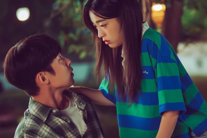 '마지막 썸머' 이재욱·최성은, '비주얼 甲 커플' 소꿉친구 로맨스