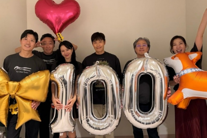 빠르다! '어쩔수가없다'…개봉 5일 만에 100만 관객 돌파